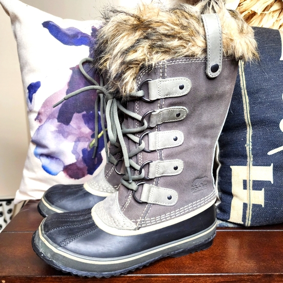 Sorel Shoes - Sorel Joan of Arctic Winter Boots | Size 6
